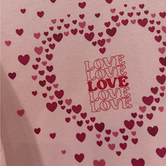 Valentine’s Pink Heart Love sweatshirt, size Large - Picture 2 of 6